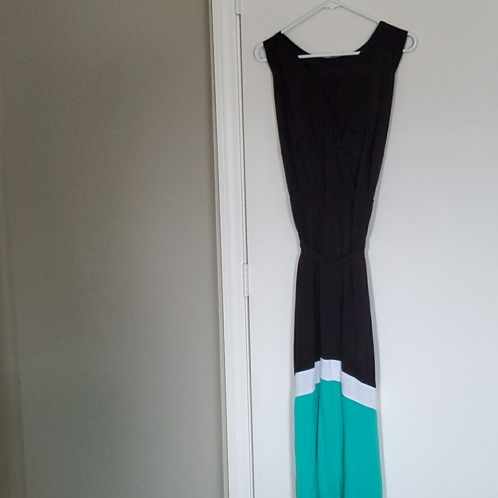 Full-length casual dress